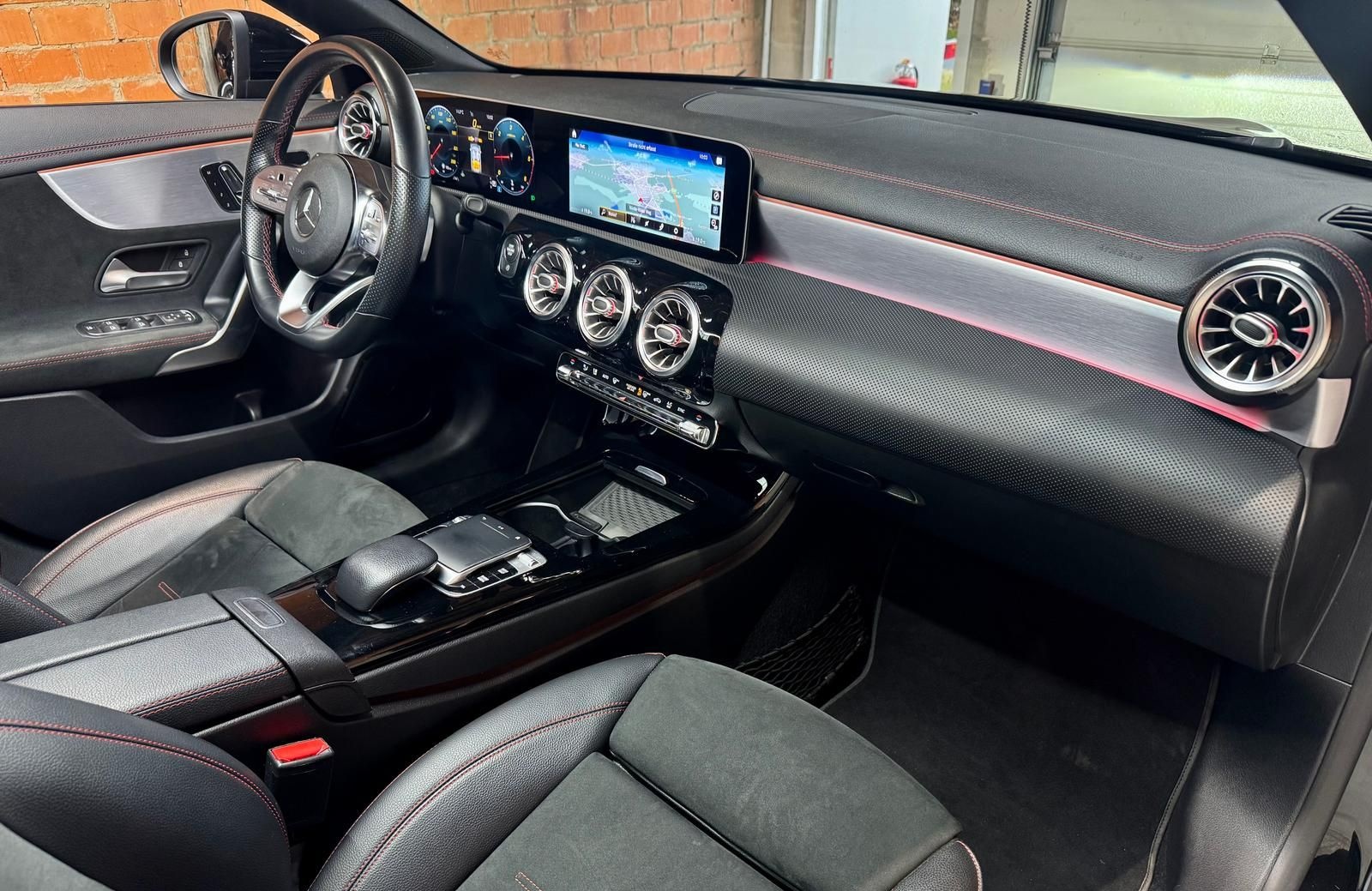Mercedes-Benz CLA 200 d 2.0 CDI+AMG+PANO+VIRTEULL+KEYLESS+360° foto 13