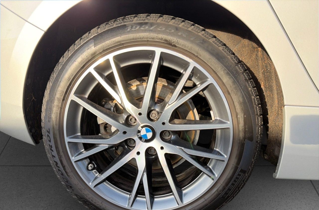 BMW 118d Klimaaut LED HUD PDC Shzg Bluetooth Navi foto 17