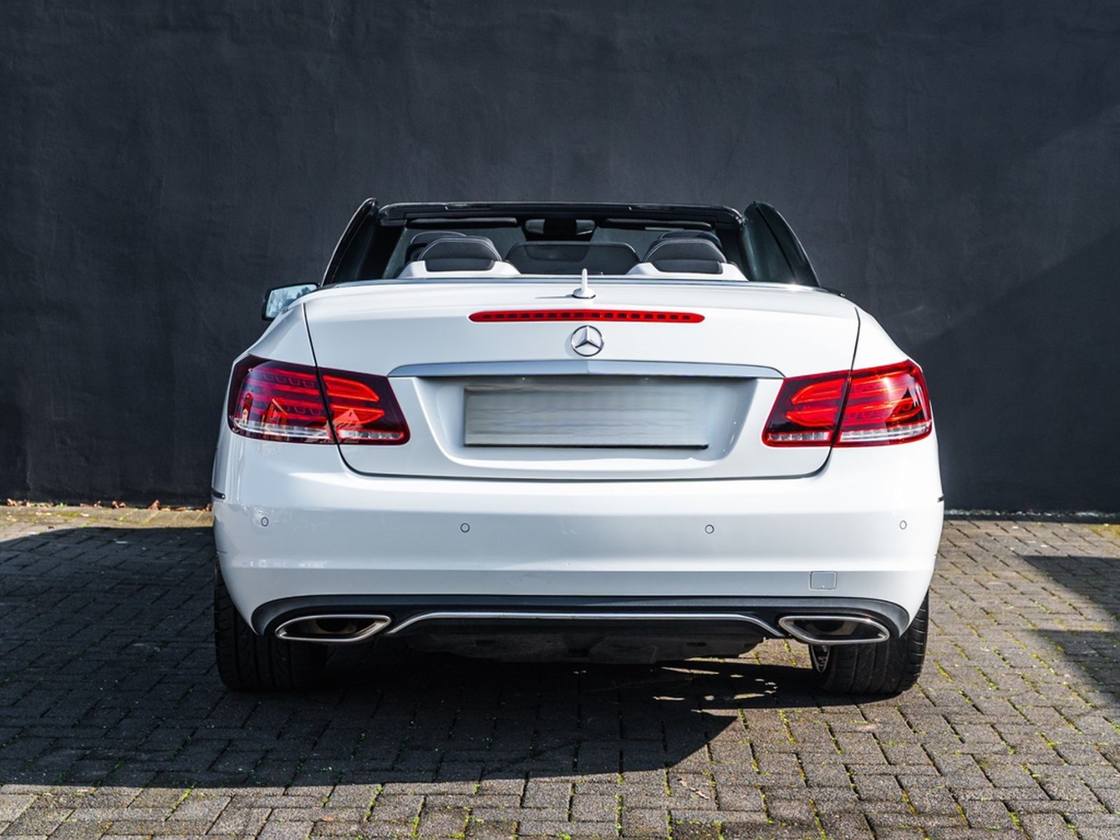 Mercedes-Benz E 200 Cabriolet SPORTPAKET AIRSCARF AMG ALU foto 8