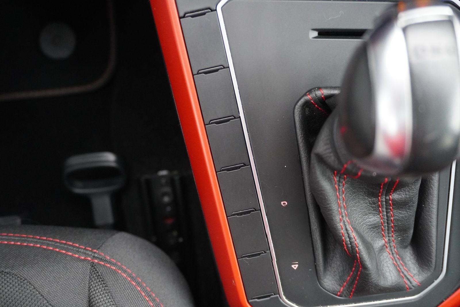 Volkswagen Polo 2.0 TSI DSG GTI LED Virtual Cockpit ACC foto 23