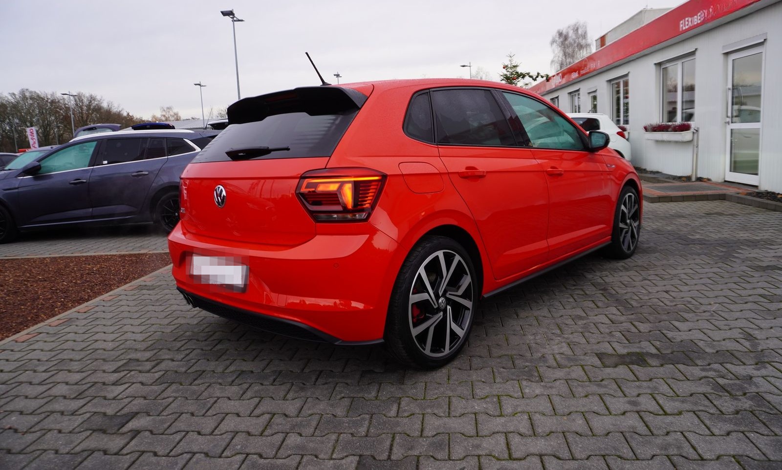 Volkswagen Polo 2.0 TSI DSG GTI LED Virtual Cockpit ACC foto 7