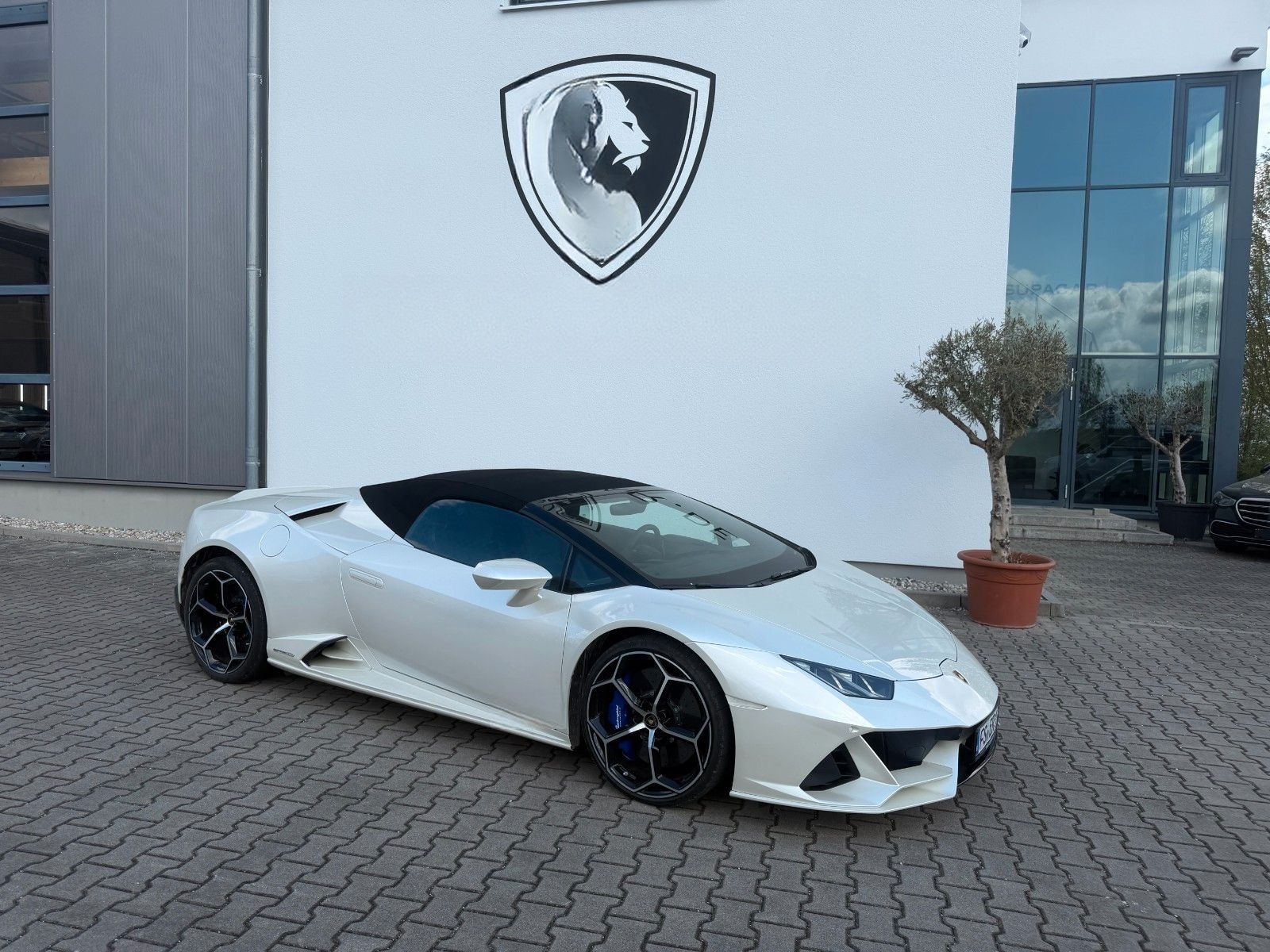 Lamborghini Huracán EVO Spyder AWD Balloon White*LIFT*Garant foto 16
