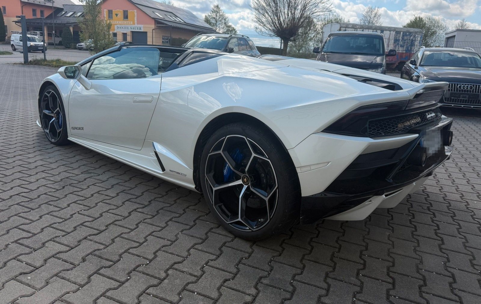 Lamborghini Huracán EVO Spyder AWD Balloon White*LIFT*Garant foto 17