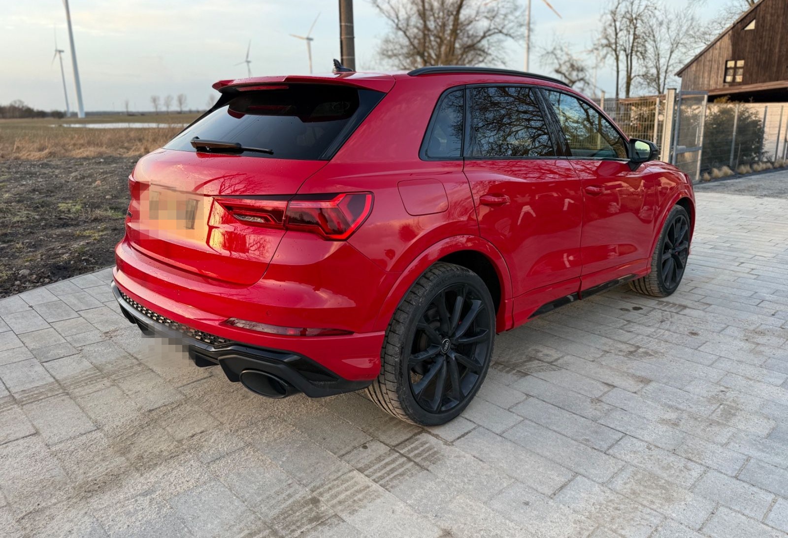Audi RSQ3 2.5 TFSI Quattro 1.Hand Garantie 02.2027 foto 4