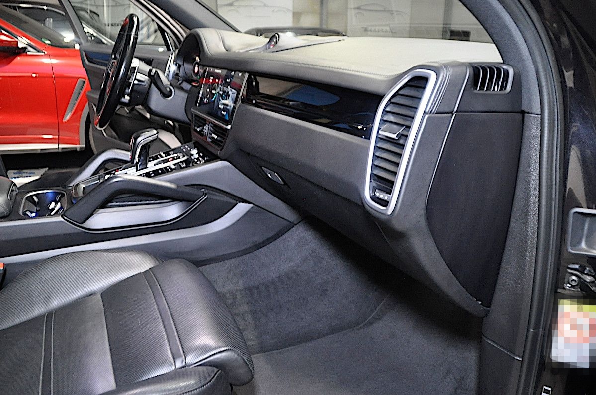 Porsche Cayenne 2.9 V6 S Tiptronic-SPORT CHRONO PLUS- foto 8
