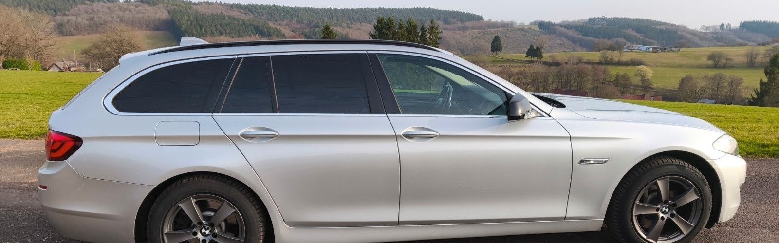 BMW 525d xDrive Touring A Luxury Line Luxury Line foto 15