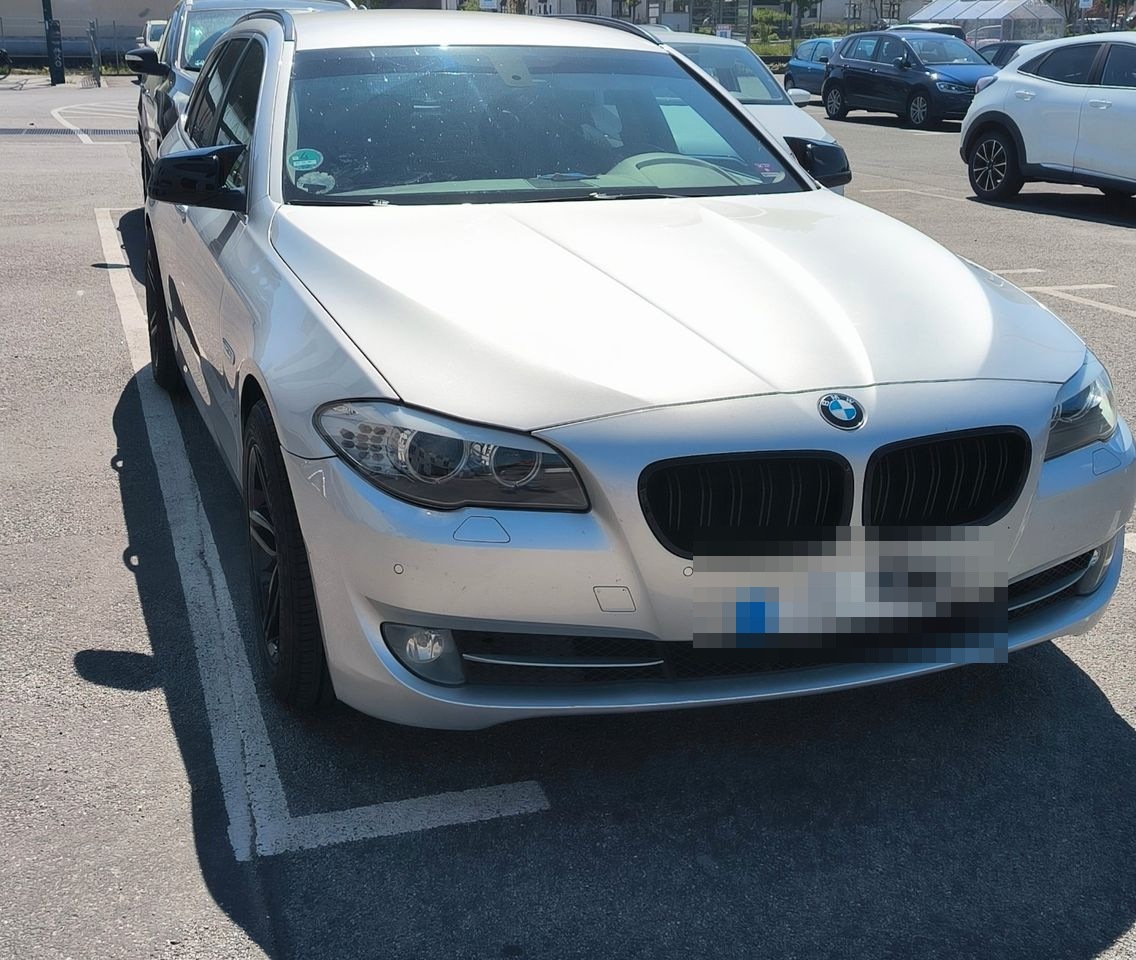 BMW 525d xDrive Touring A Luxury Line Luxury Line foto 4