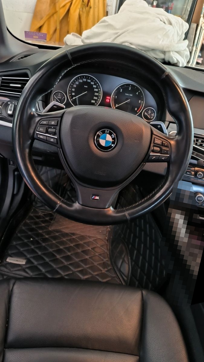 BMW 525d xDrive Touring A Luxury Line Luxury Line foto 5