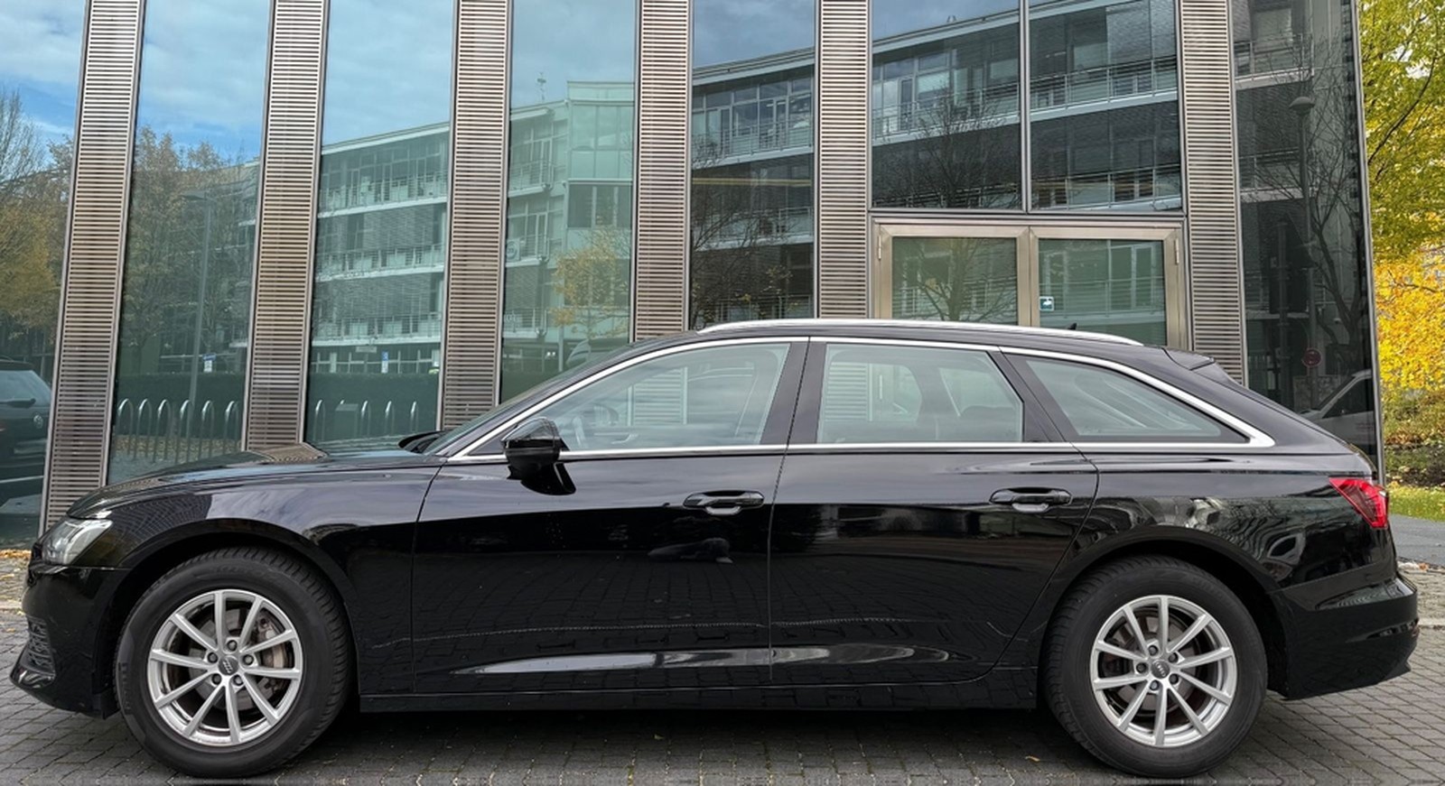 Audi A6 Avant 40 TDI basis Automatik*Spurhalte*RFK* foto 2