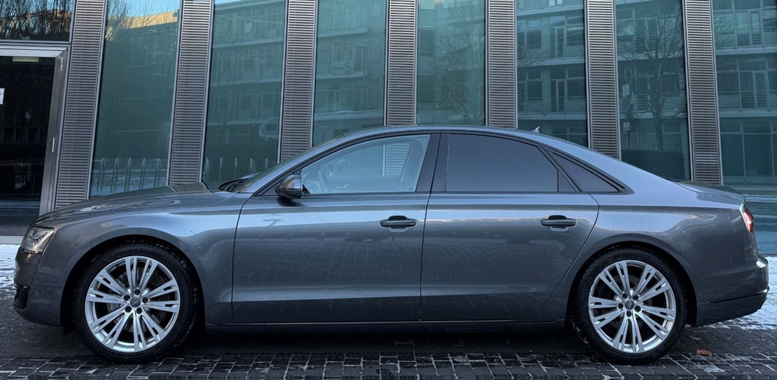 Audi A8 4.2 TDI V8 clean diesel quattro*Matrix*Memory foto 2