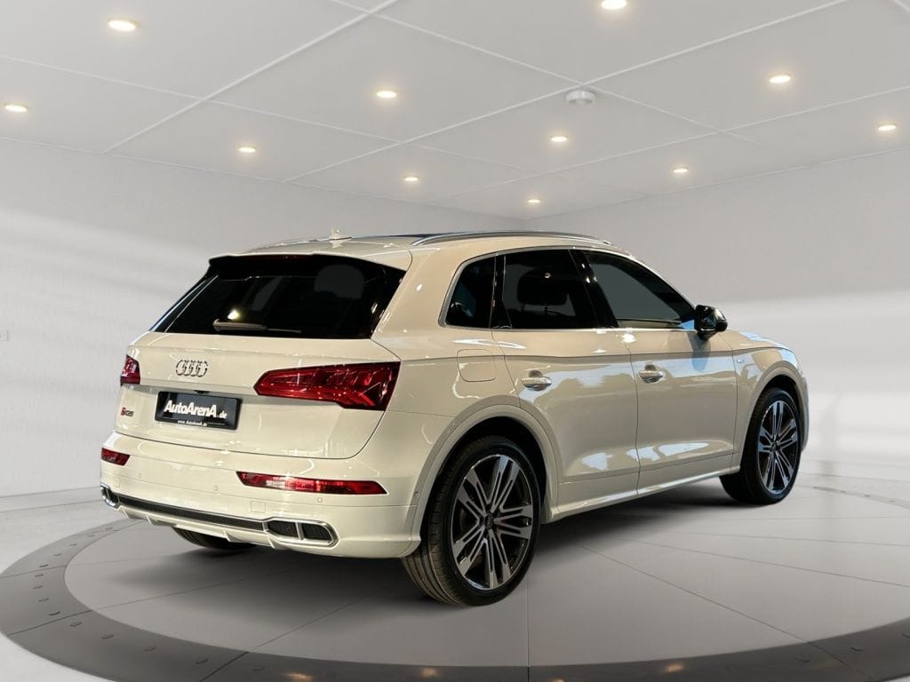 Audi SQ5 3.0 TDI quattro Fahrassist HUD Pano SHD Cam foto 3