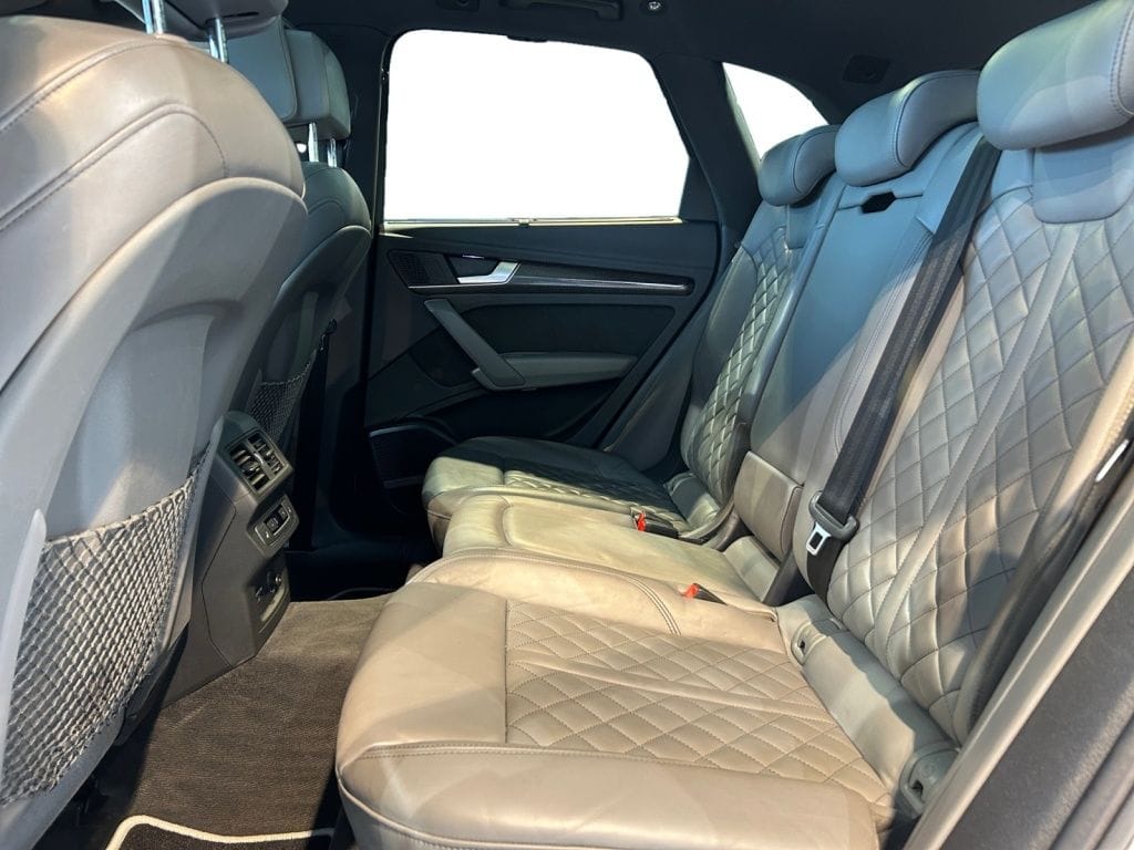 Audi SQ5 3.0 TDI quattro Fahrassist HUD Pano SHD Cam foto 10