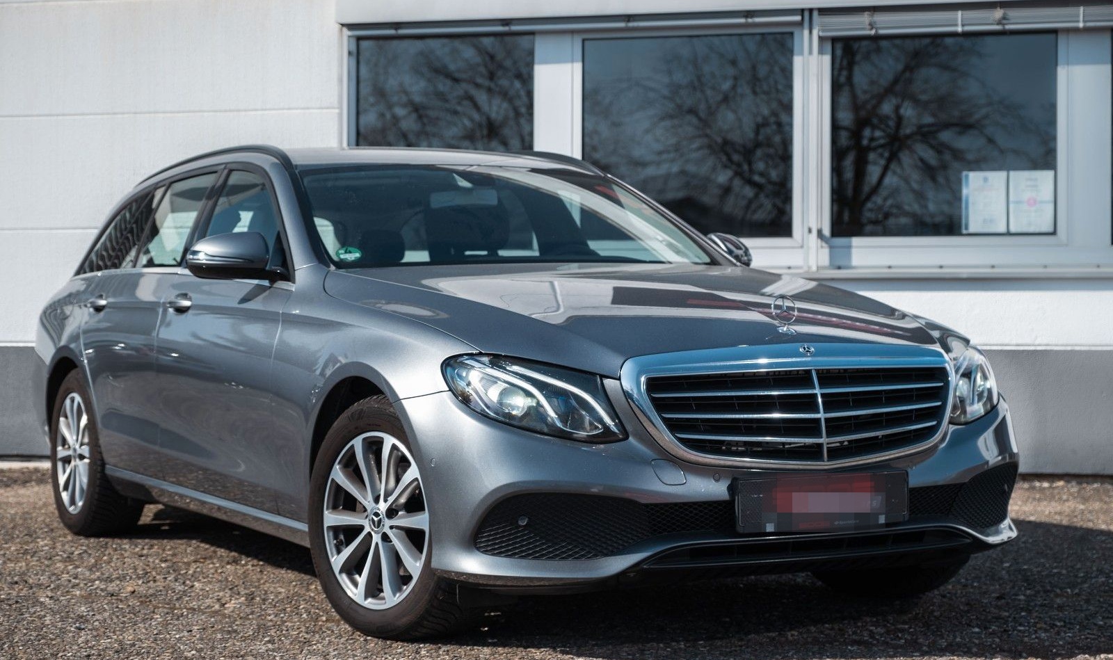 Mercedes-Benz E 220 d T-Modell foto 18