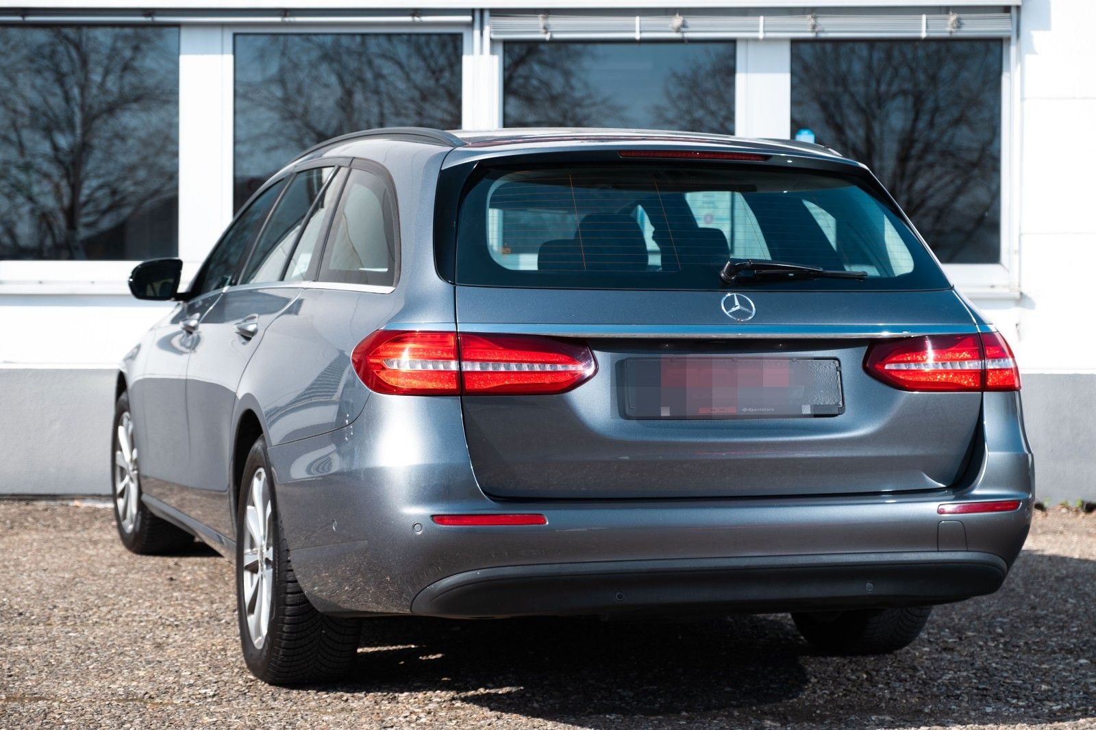 Mercedes-Benz E 220 d T-Modell foto 5