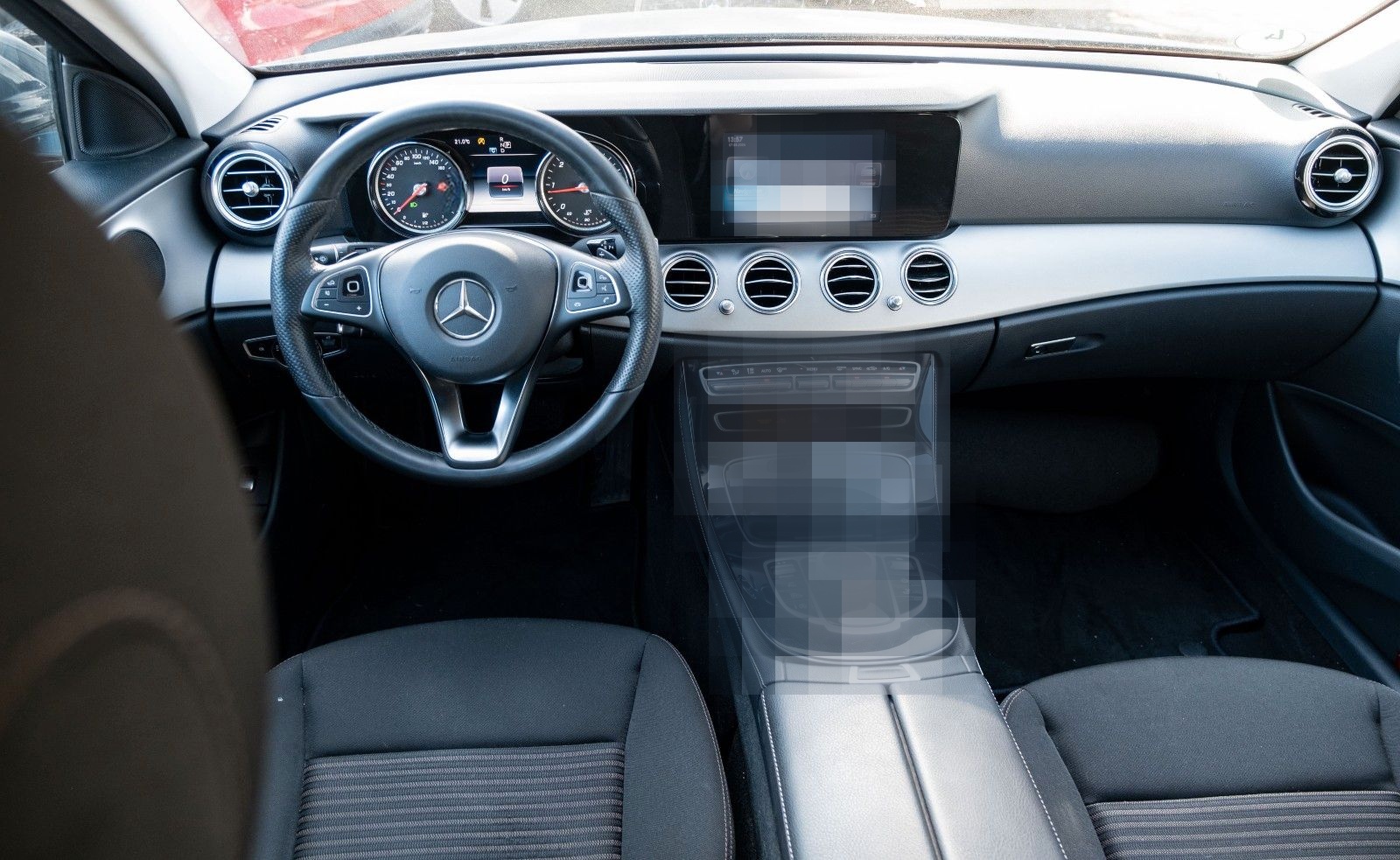 Mercedes-Benz E 220 d T-Modell foto 7