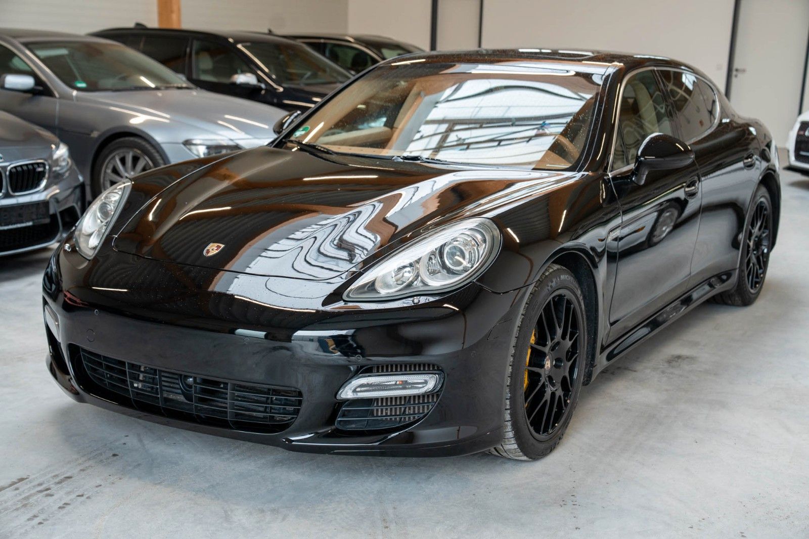 Porsche Panamera Turbo*BURMESTER*PCCB*CARBON*ACC foto 3