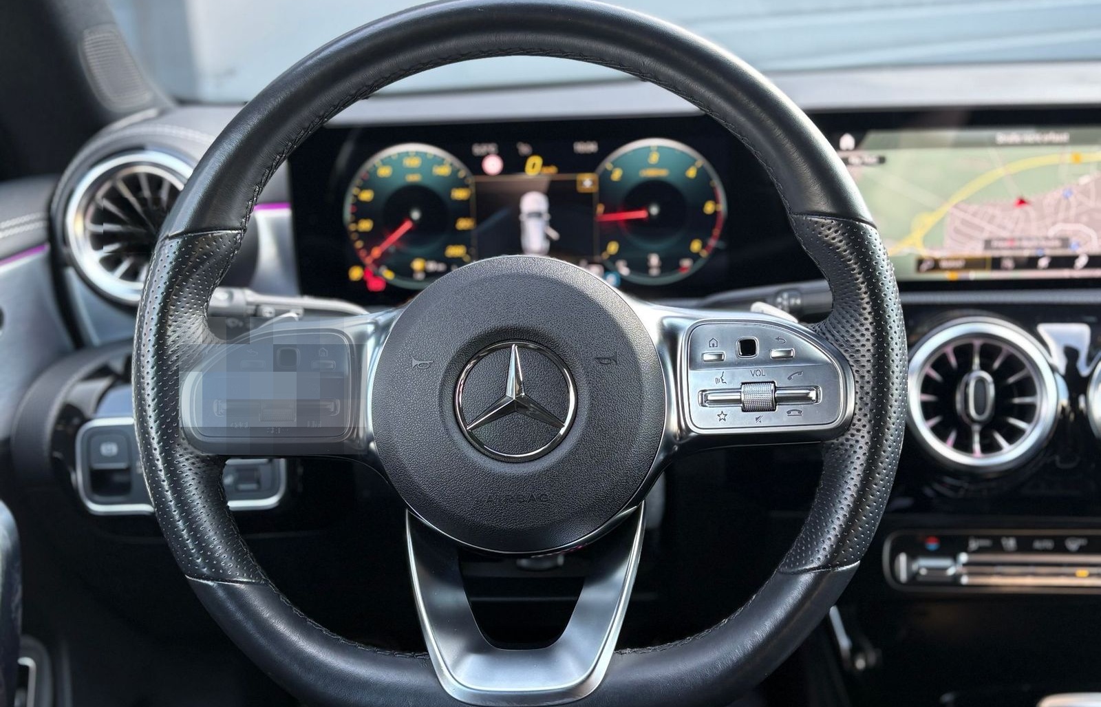 Mercedes-Benz CLA 200 Shooting Brake d*SB**AMG*MBUX*Leder*LED* foto 17