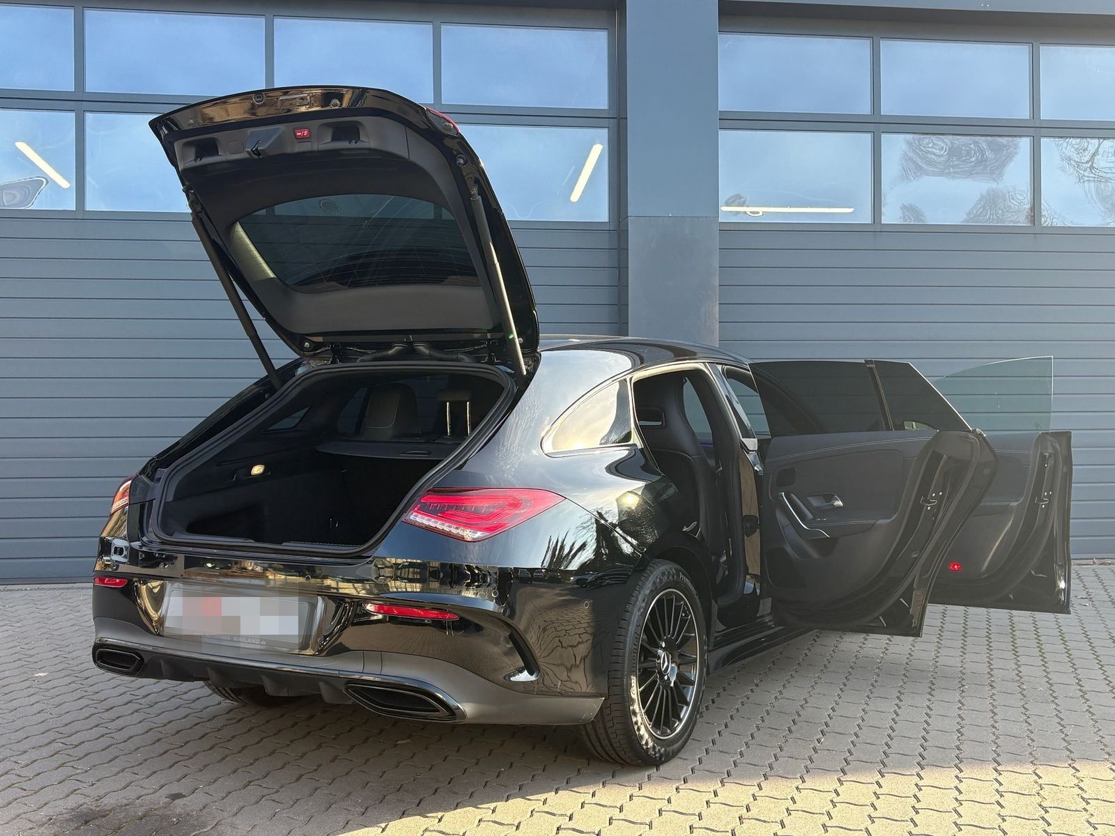 Mercedes-Benz CLA 200 Shooting Brake d*SB**AMG*MBUX*Leder*LED* foto 8