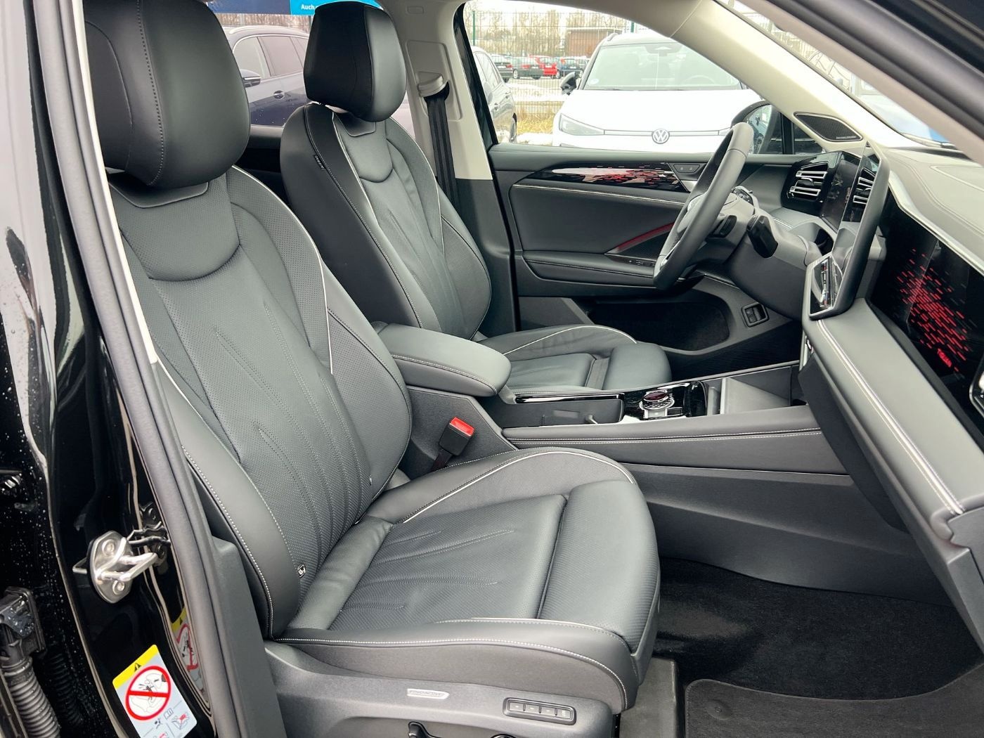 Volkswagen Tiguan 1.5 l TSI eHybrid DSG Elegance Navi AHK foto 11