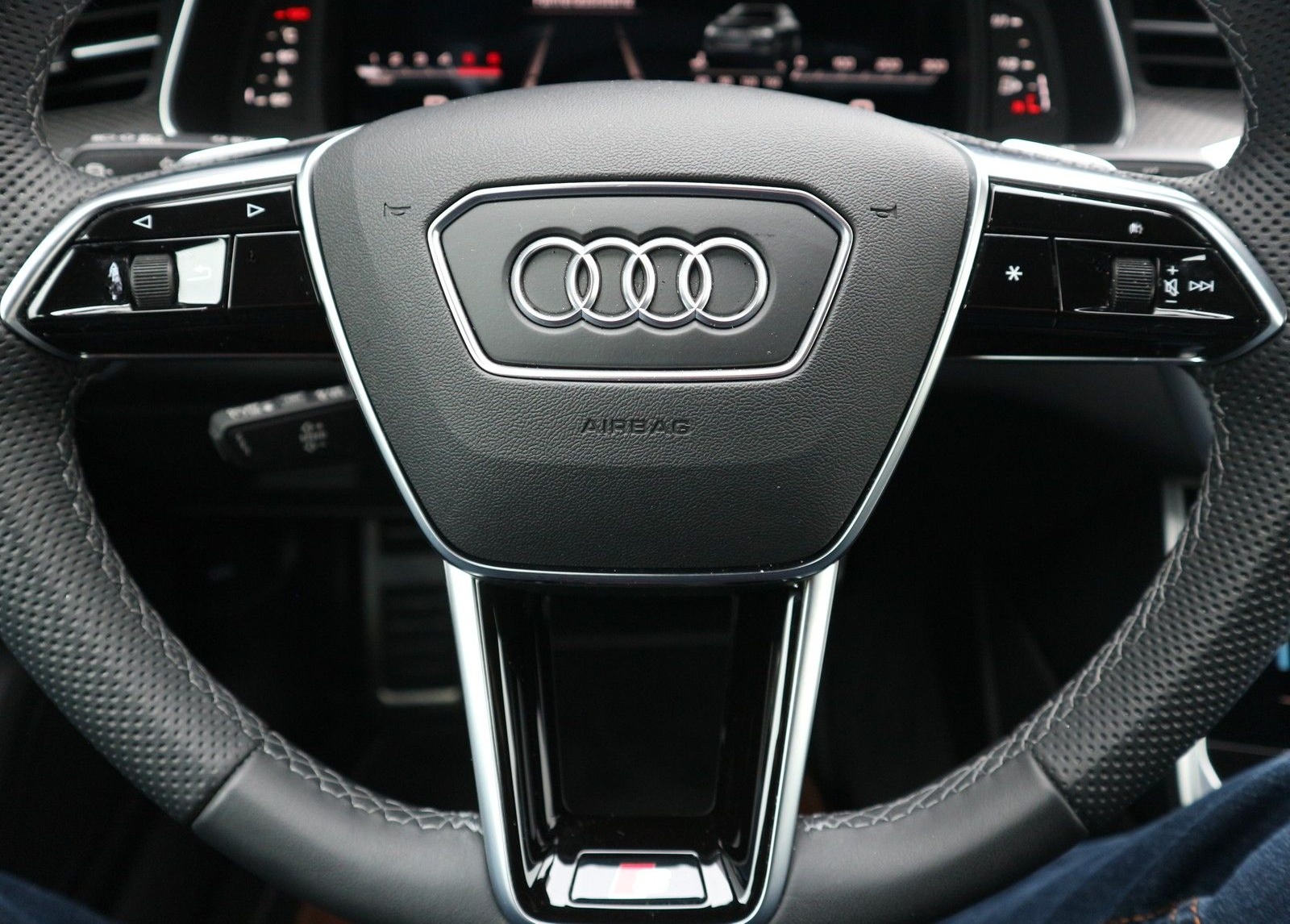 Audi S6 3.0 TDI Quattro +Sthzg+Luftf+Leder+AHK+B&O foto 14