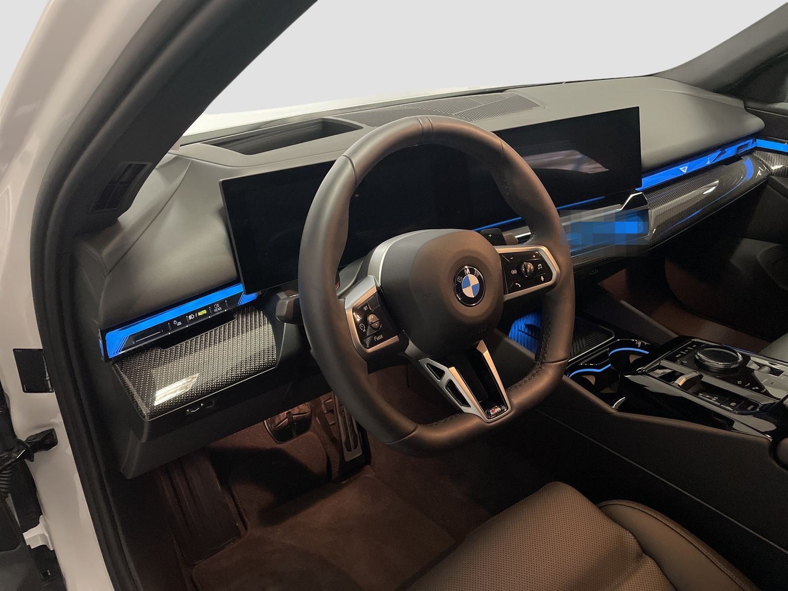 BMW 520d Limousine M Sport AHK Driv.Assist+ Kamera foto 10
