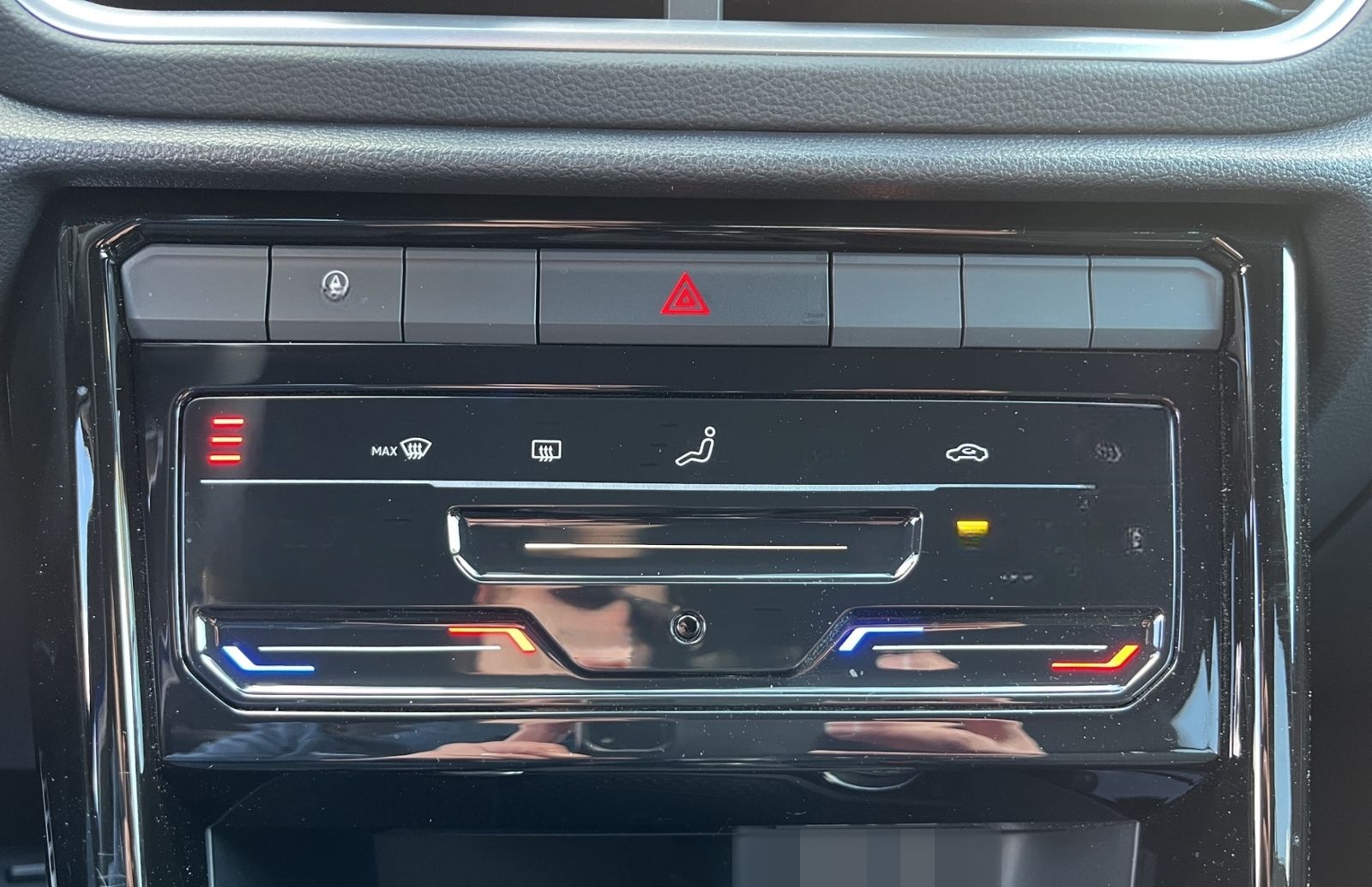 Volkswagen T-Roc 2.0 TDI R-Line, 4Motion, DSG foto 15