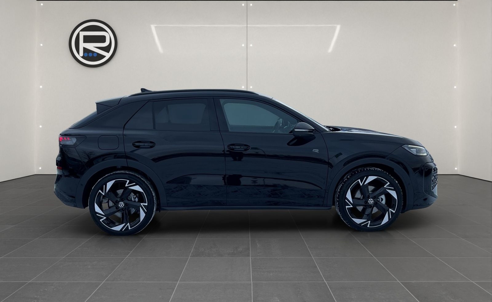 Volkswagen T-Roc  1.5 eTSI OPF, R-Line, DSG foto 4