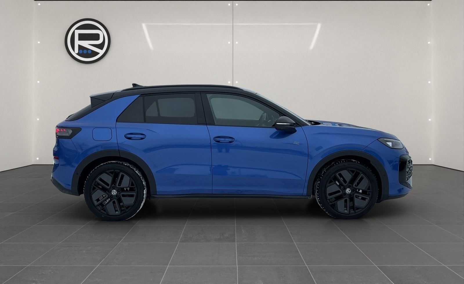 Volkswagen T-Roc  1.5 eTSI OPF, R-Line, DSG foto 4