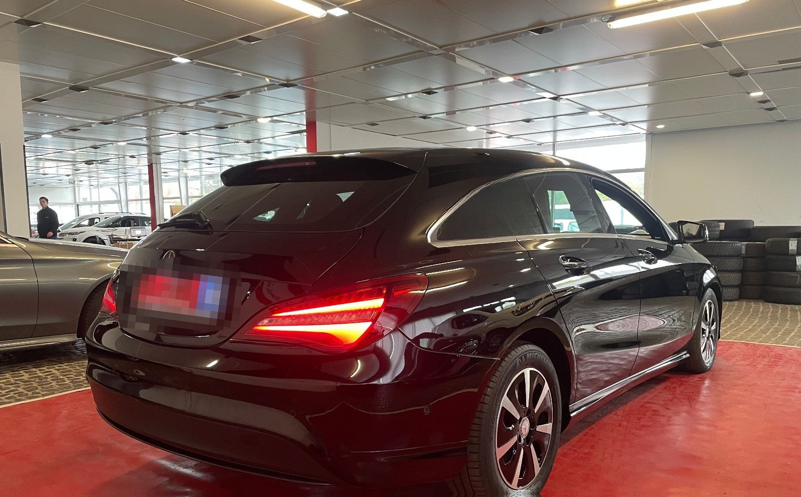 Mercedes-Benz CLA 180 d Shooting Brake *1. Hd.+ SH+ LED+ Navi foto 8