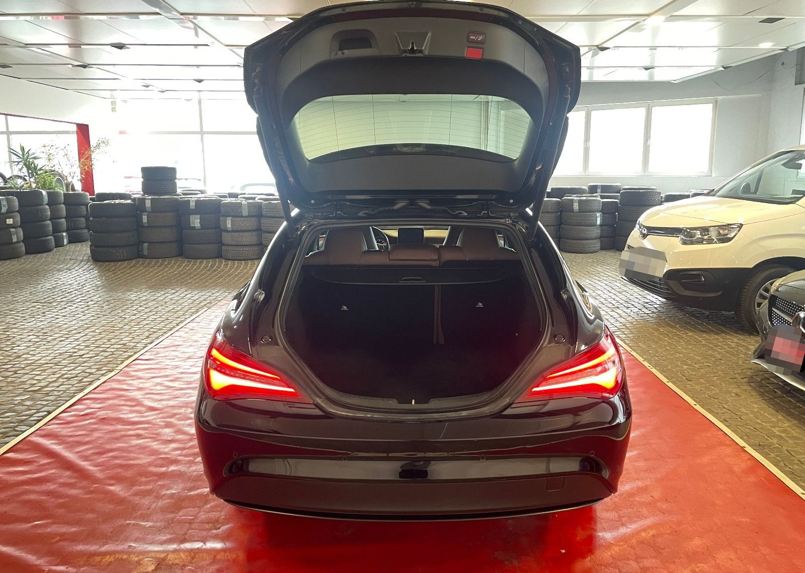 Mercedes-Benz CLA 180 d Shooting Brake *1. Hd.+ SH+ LED+ Navi foto 9