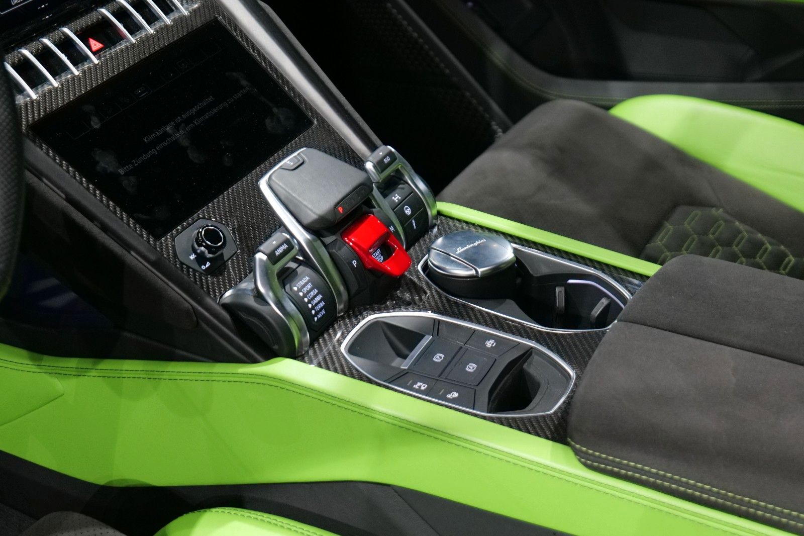 Lamborghini Urus 4.0 V8 Autom. *Capsule*Akrapovic* foto 22