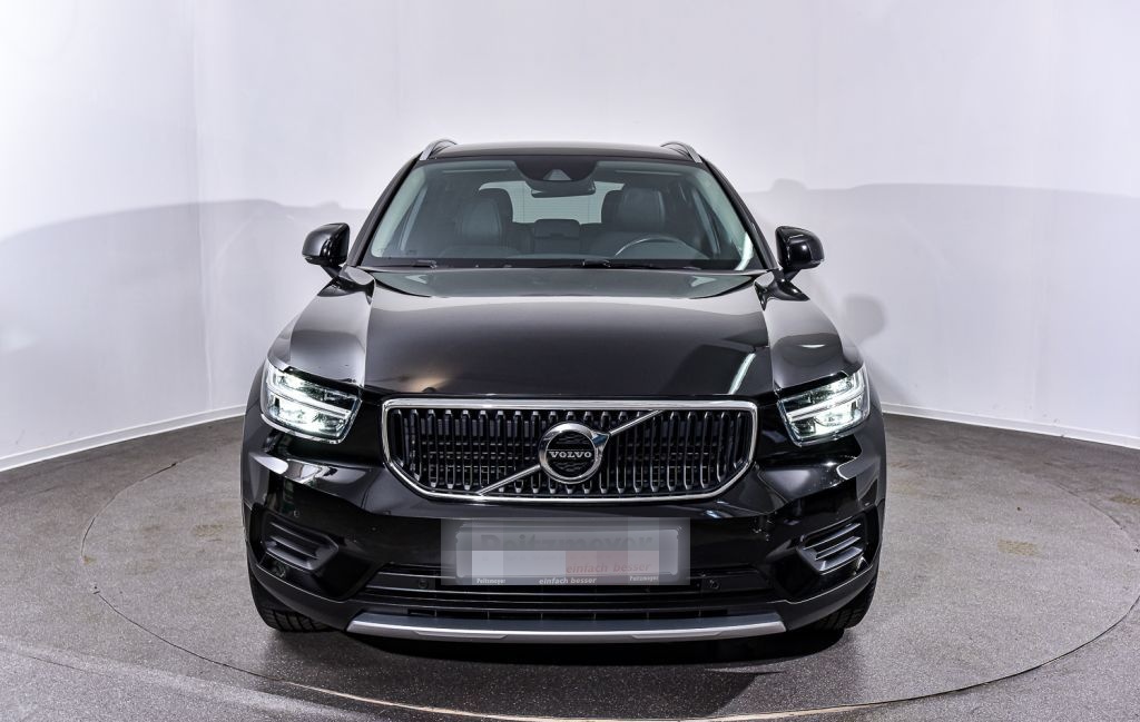Volvo XC40 T4 Geartronic Momentum foto 2