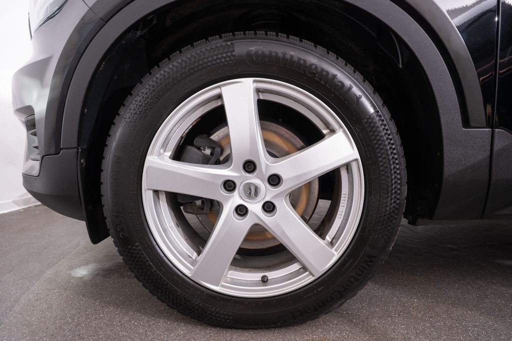 Volvo XC40 T4 Geartronic Momentum foto 19