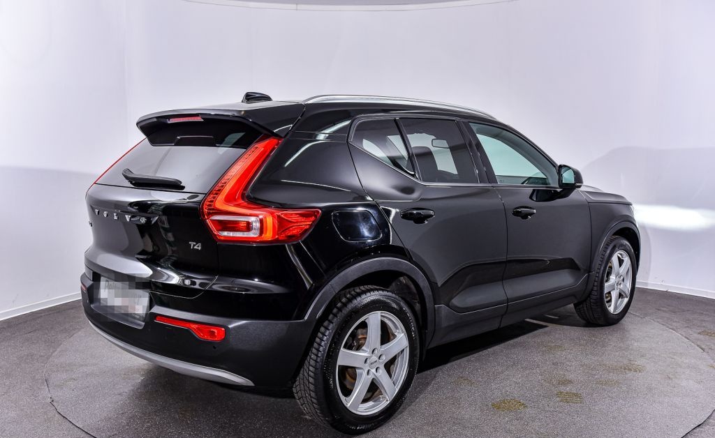 Volvo XC40 T4 Geartronic Momentum foto 5
