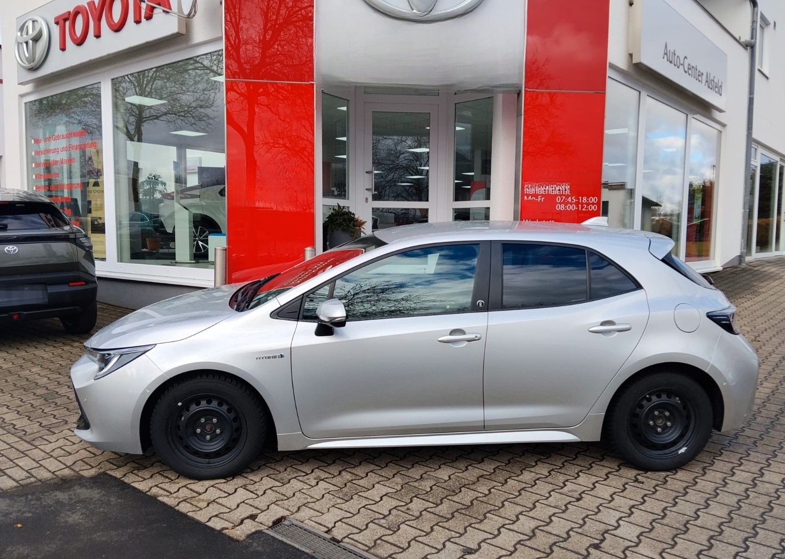 Toyota Corolla Hybrid Team D foto 3