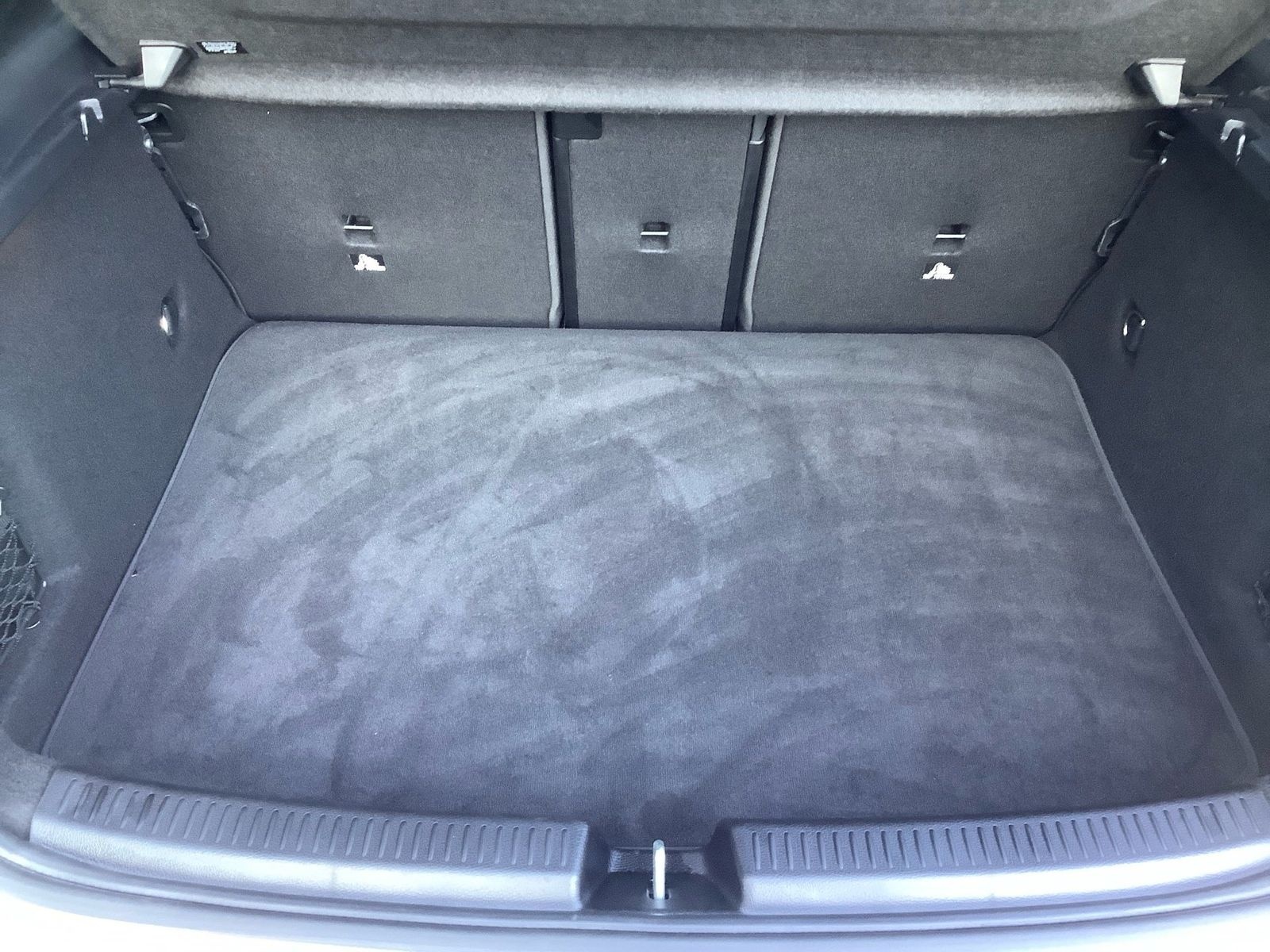 Mercedes-Benz A 35 AMG 4M PANO+DISTRONIC+TOTW+AMBIENTE+360° foto 10