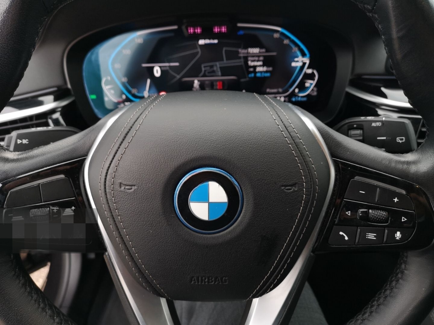 BMW 530 e Touring Luxury Line LASER+LEDER+NAVI+H&K foto 24