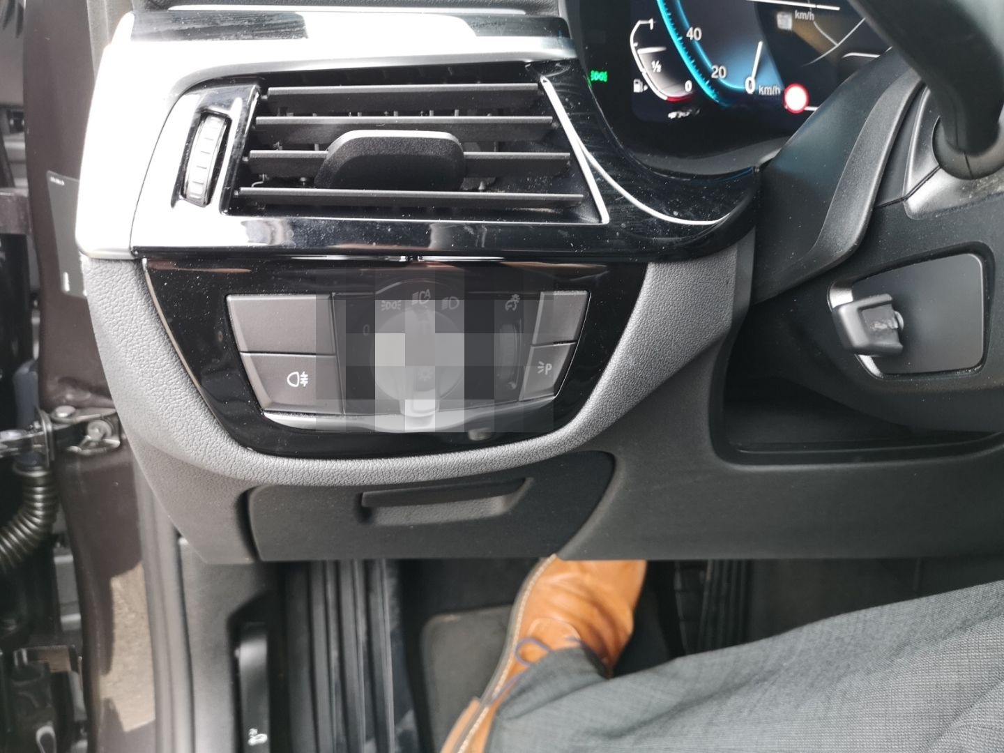 BMW 530 e Touring Luxury Line LASER+LEDER+NAVI+H&K foto 25