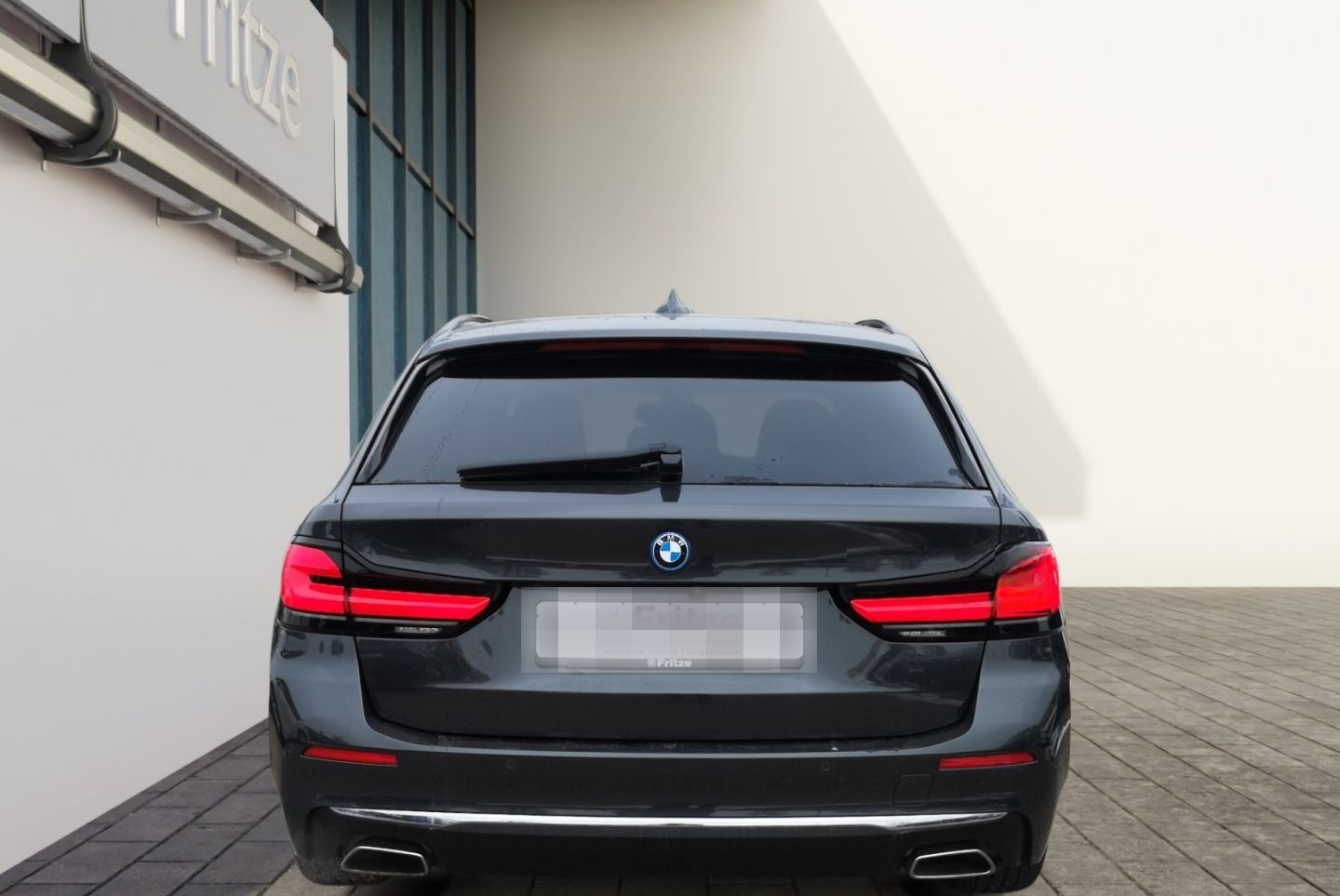 BMW 530 e Touring Luxury Line LASER+LEDER+NAVI+H&K foto 5