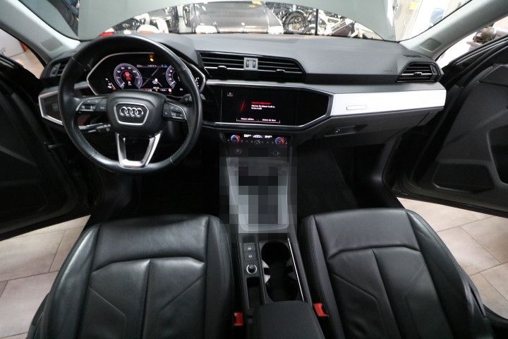 Audi Q3 Sportback 45 TFSIe S tronic LED foto 13
