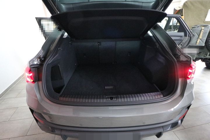 Audi Q3 Sportback 45 TFSIe S tronic LED foto 14