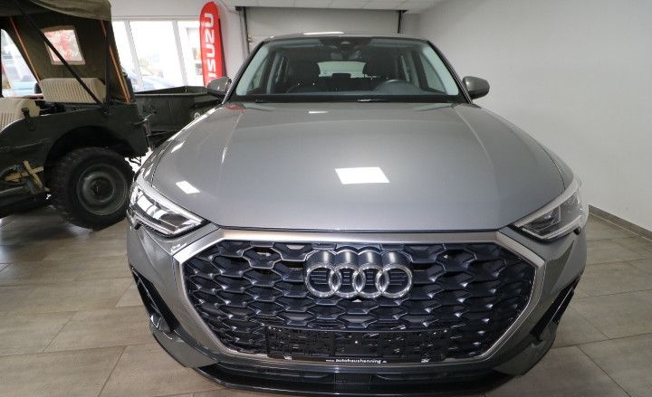 Audi Q3 Sportback 45 TFSIe S tronic LED foto 8