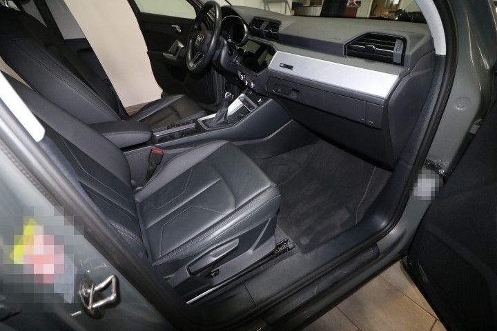 Audi Q3 Sportback 45 TFSIe S tronic LED foto 9
