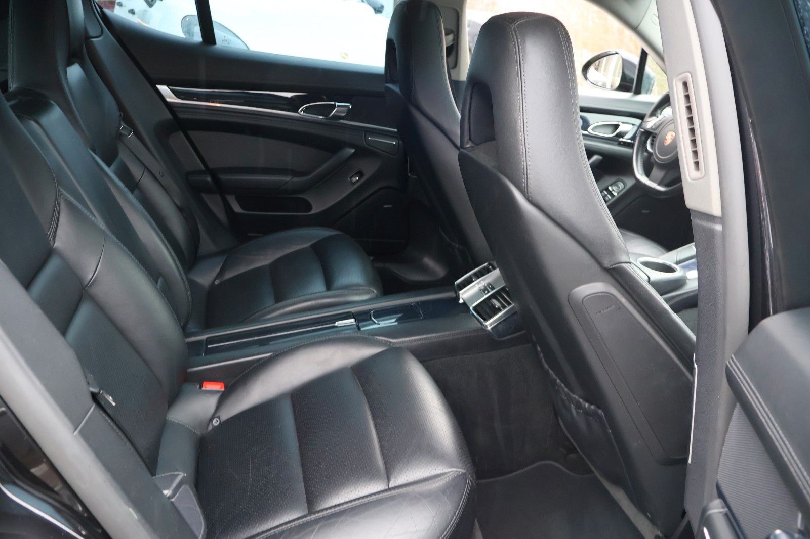 Porsche Panamera 4S/PDC/NAVI/BOSE/BI-XENON foto 19