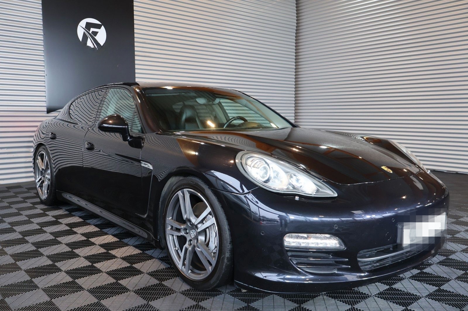 Porsche Panamera 4S/PDC/NAVI/BOSE/BI-XENON foto 6