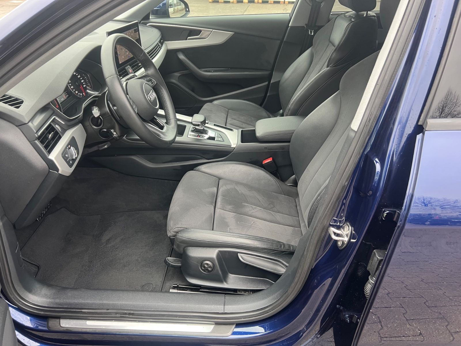 Audi A4 Avant 35 TDI /Leder/NAvi/LED/PDC/Sitzheizung/ foto 11