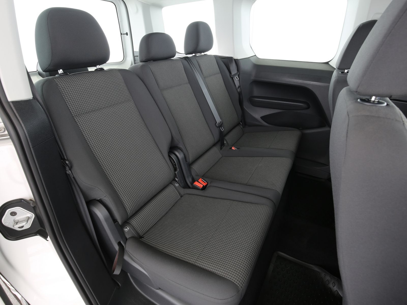 Volkswagen Caddy Kombi 1.5TSI PDC Klima SHZ el.Außenspiegel foto 15