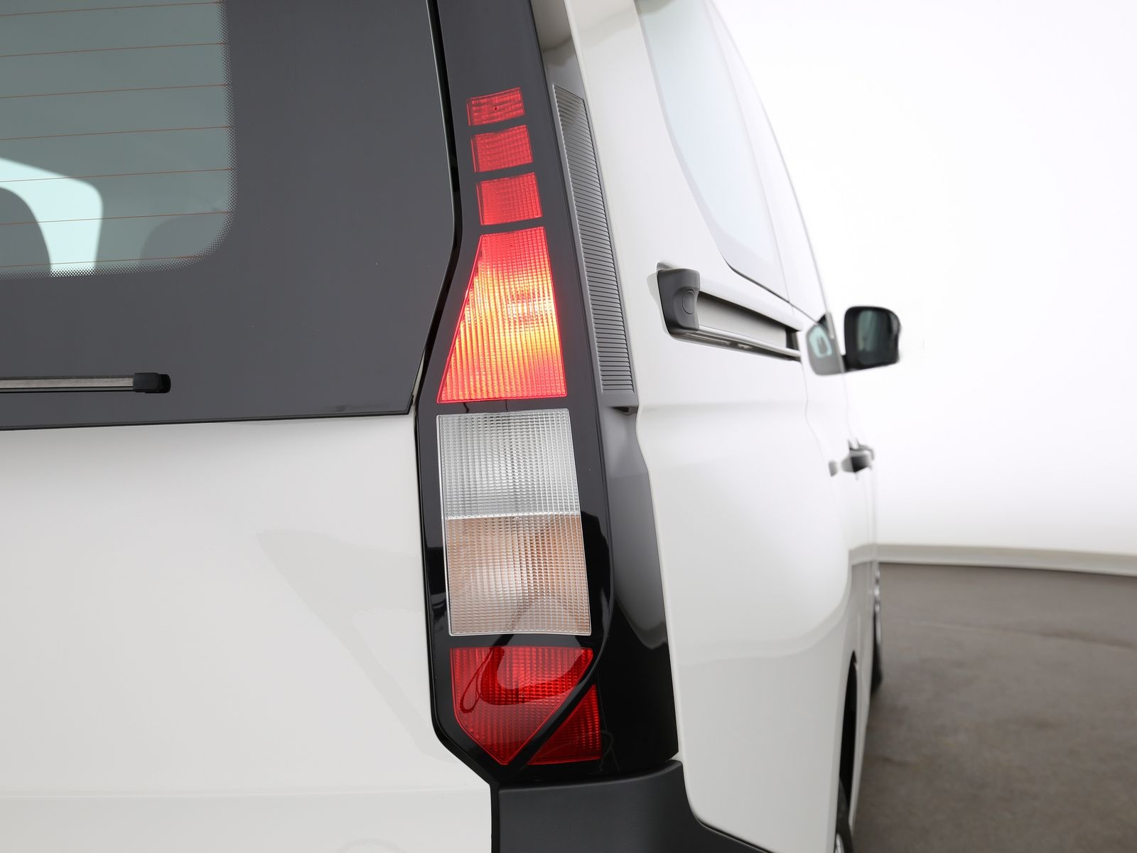 Volkswagen Caddy Kombi 1.5TSI PDC Klima SHZ el.Außenspiegel foto 23