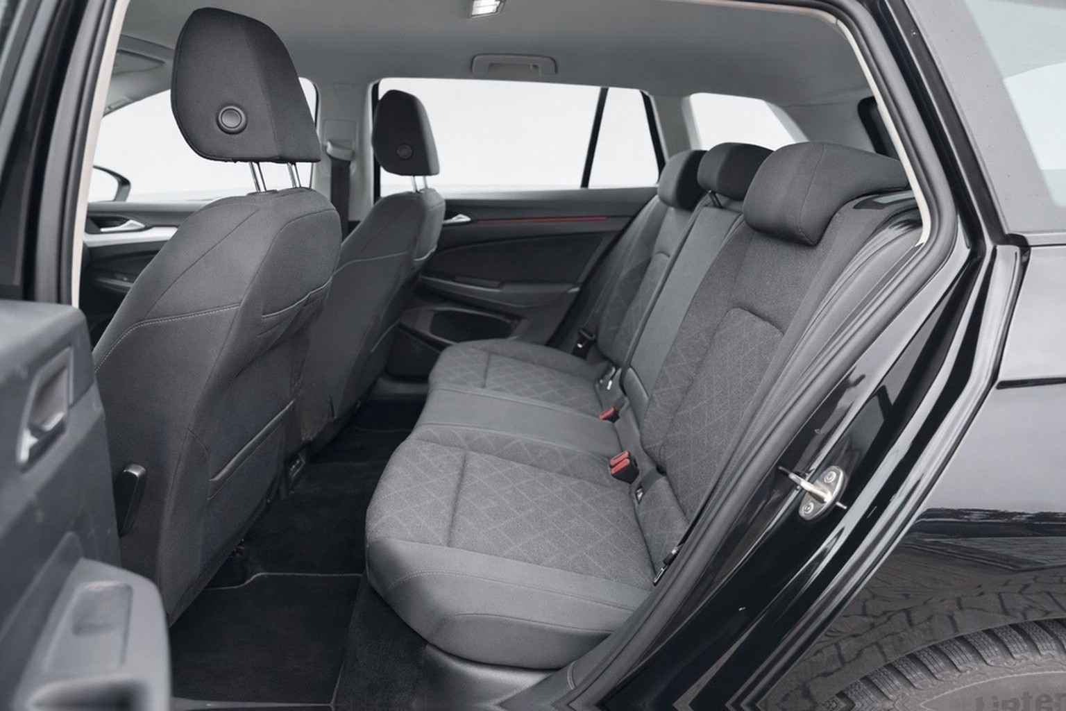 Volkswagen Golf VIII Variant Automatik AHK Navi Amb. Light foto 18