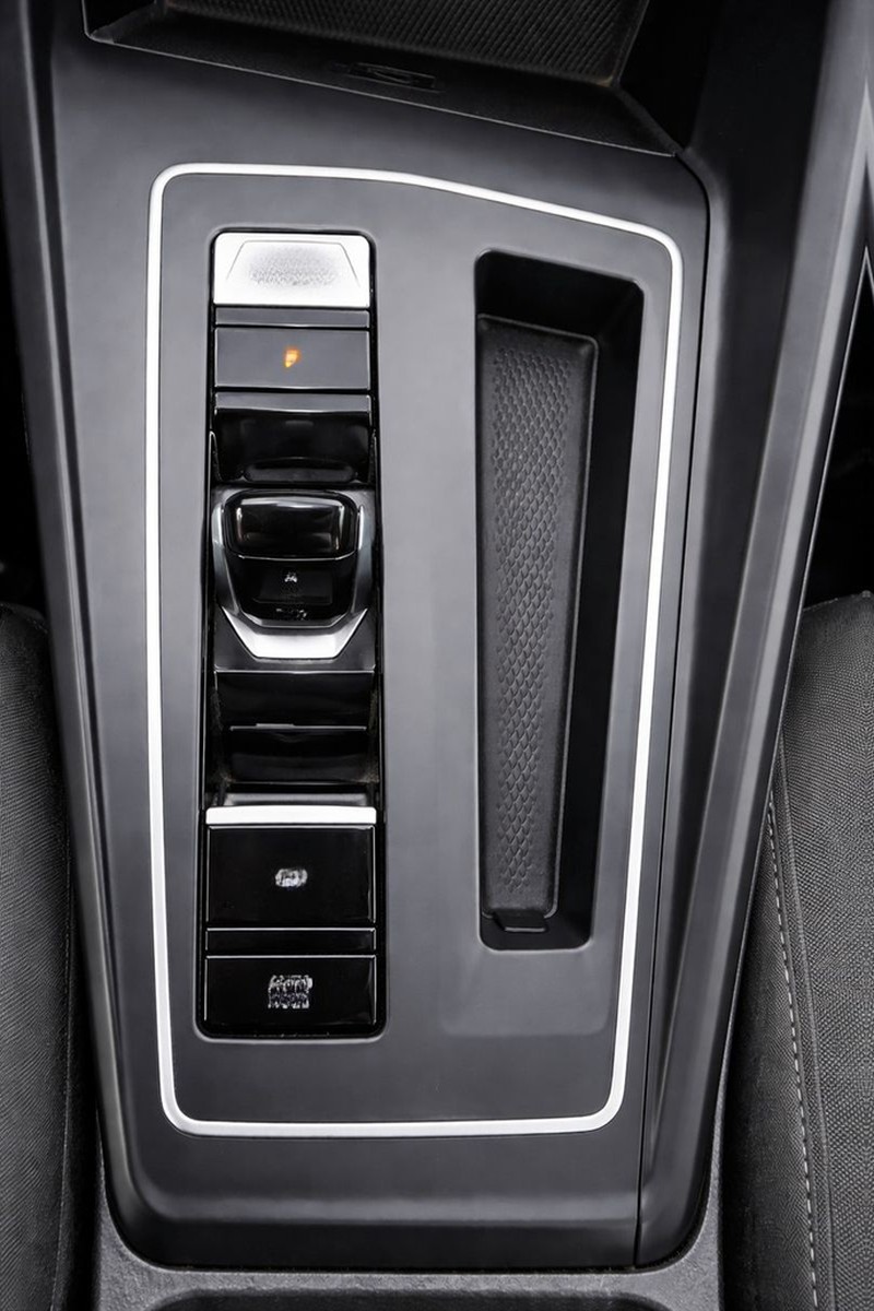 Volkswagen Golf VIII Variant Automatik AHK Navi Amb. Light foto 25